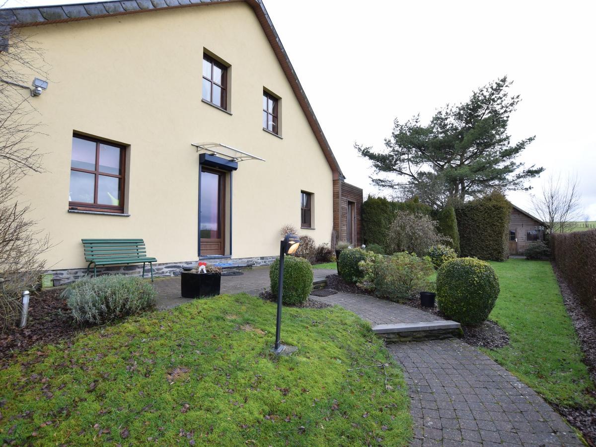 Peaceful Cottage In Ardennes With Private Terrace Бастонь Экстерьер фото